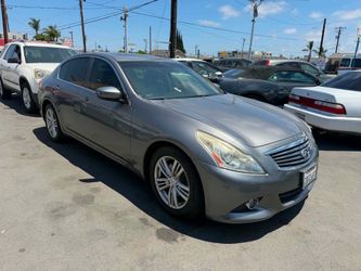 2013 Infinity LOW 108,xxx Miles  Running Great  SCHOOL FORST CREDIT UNION  PRE APPROVED ARE WELCOME 🤗  READY TO GO  $9,800.     Se habla español