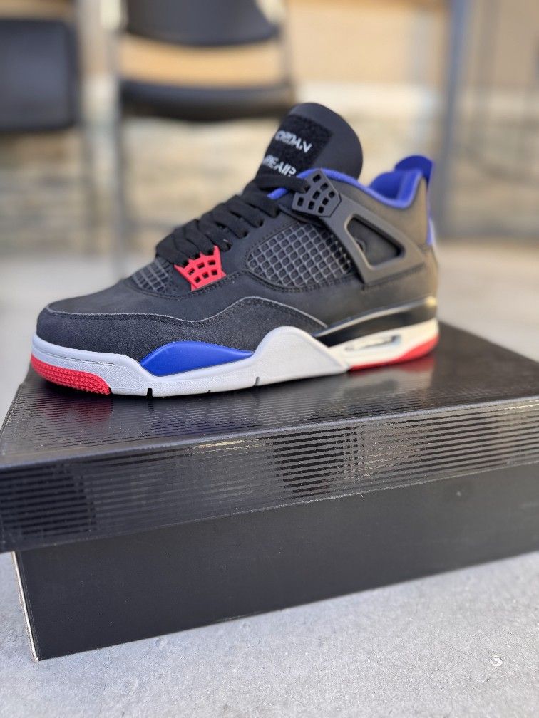 Jordan 4 Retro 