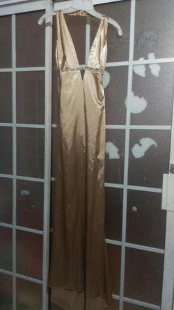 Formal dress only worn once