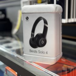 Beats Solo 4
