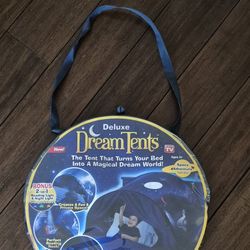 BRAND NEW Deluxe Dream Tent (Space Adventure)  Factory Sealed with Light!