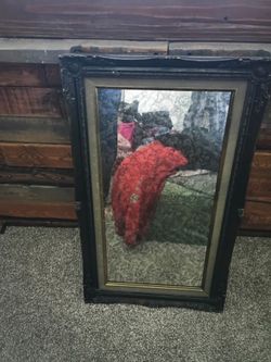 Antique style mirror