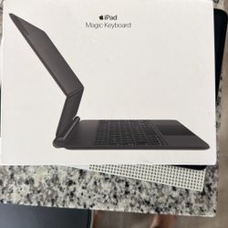 iPad Magic Keyboard 