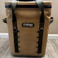RTIC Backpack Cooler 36 Can - Tan