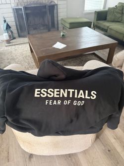 Essential  Unisex Zipper Hoodie XL