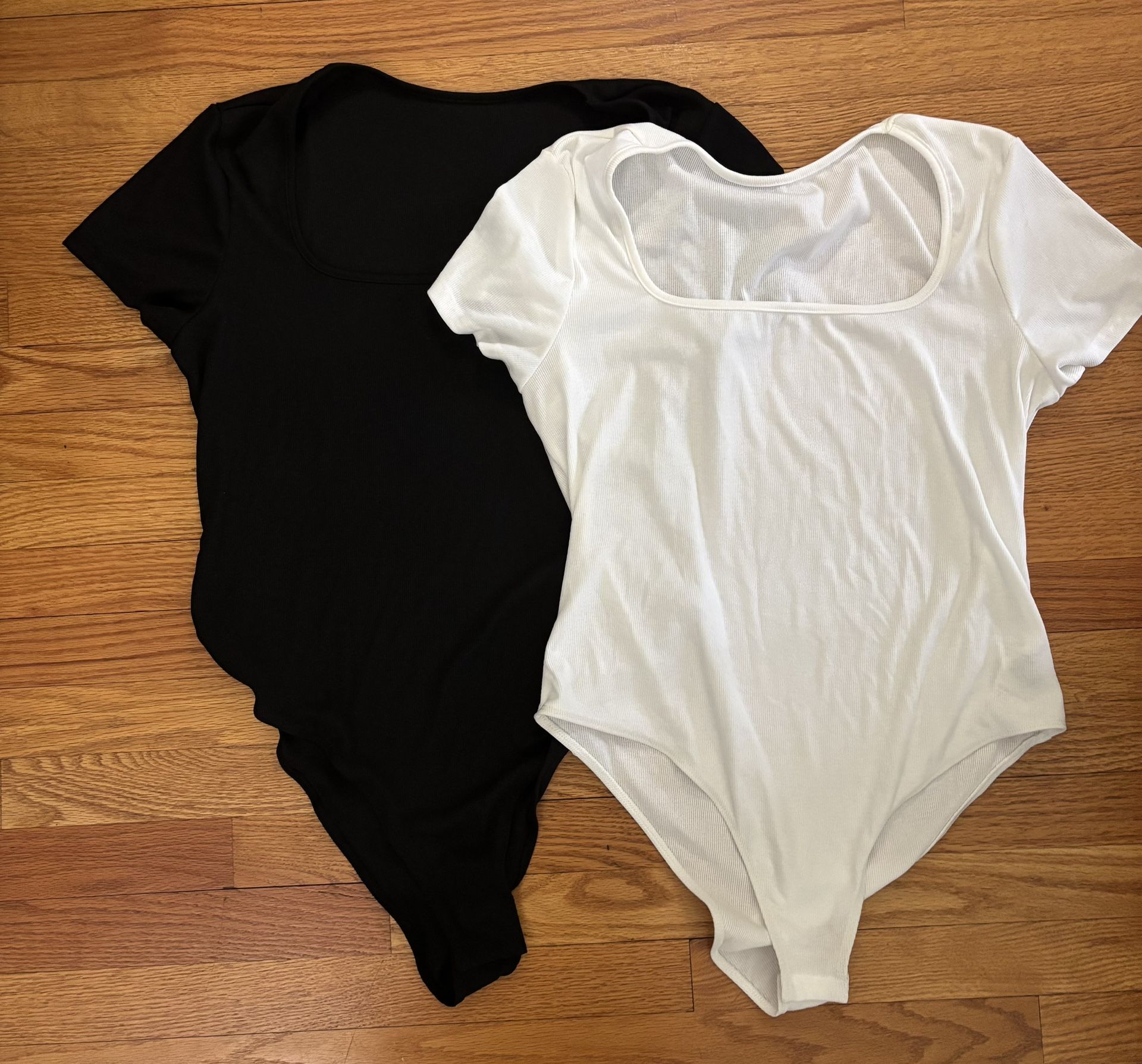 Shein Curve Bodysuits Women’s 2XL Black/White Lot of 2 Ribbed Short Sleeve New