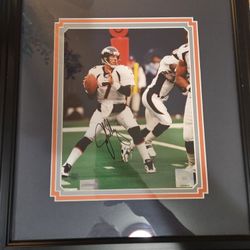 Denver Broncos Signed John Elway Photo