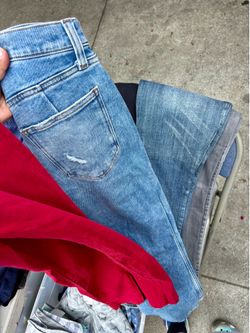 Women’s jeans