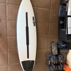 JS Surfboard - 5’9 Zero Gravity 