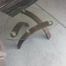 Really Nice Coffee Table Asking $75