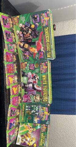 Power Rangers Lot