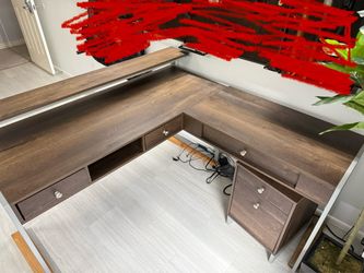 Office desk