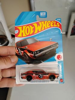 New Nissan Skyline 2000 GT8 Hotwheels