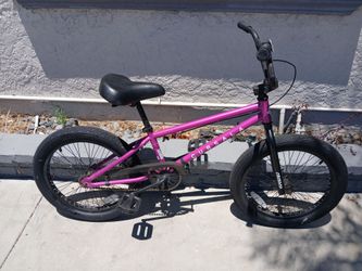 Boy's 20" cubsala fat tire bmx bike