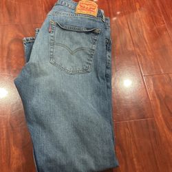 Levi 36x32 