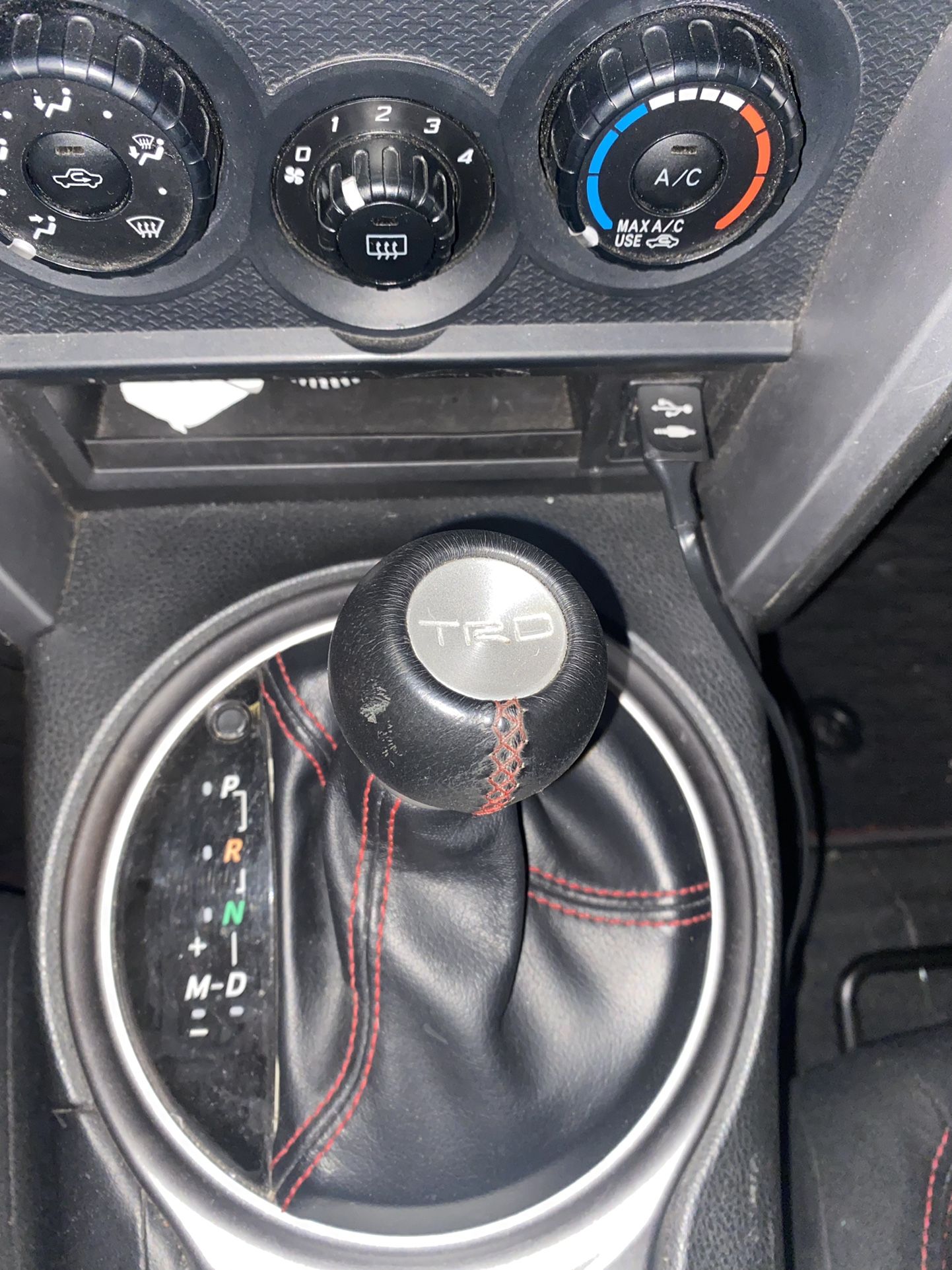 Frs/brz/gt86 Trd Shift Knob (automatic )