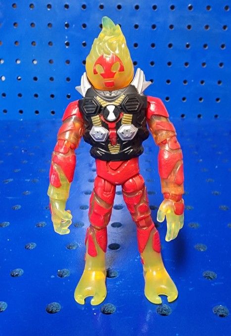 Ben 10 Heatblast Basic Figure