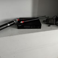 SHURE QLXD4 BETA 58a WIRELESS MICROPHONE 🎤 LIKE NEW 