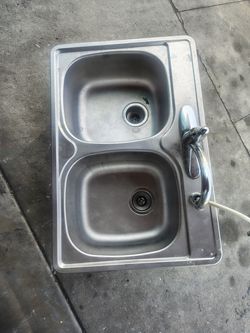 Kitchen sink