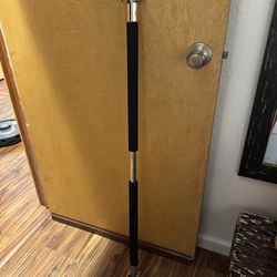 Multi use bar / gym equipment