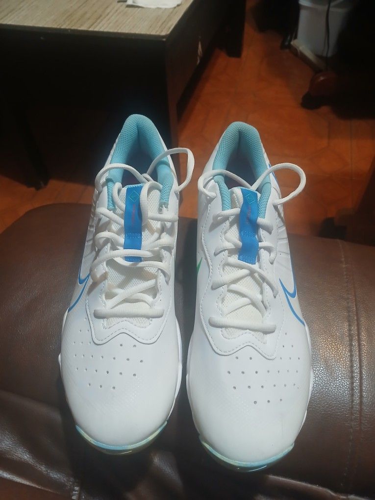 New Baseball CLEATS Size 10