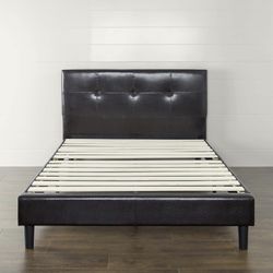 BRAND NEW KING PLATE FORM BED FRAME STILL IN BOX 