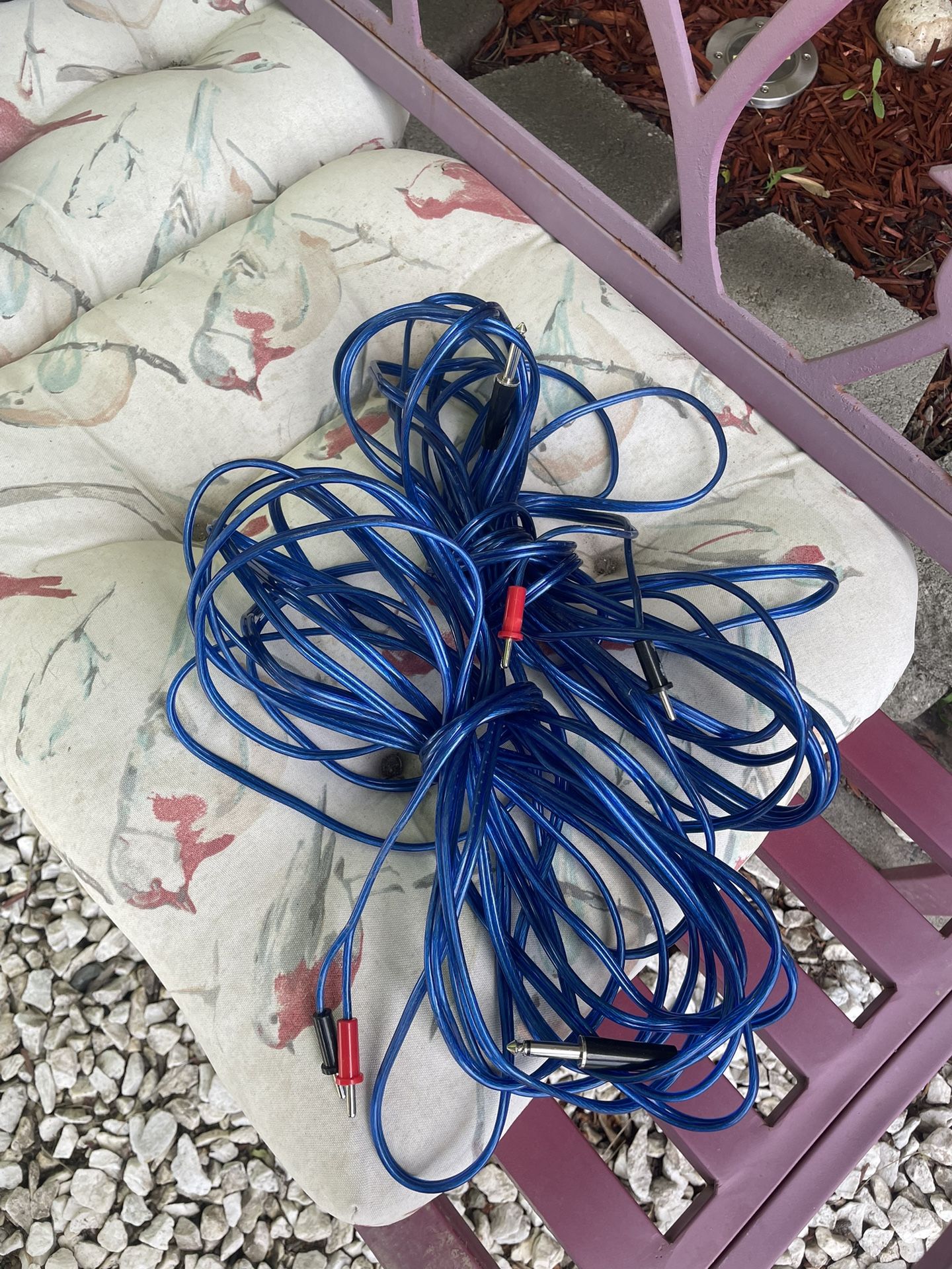 25 Feet Of Speaker Wire (2) 1/4 To Banana Clips