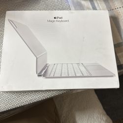 Magic Keyboard 