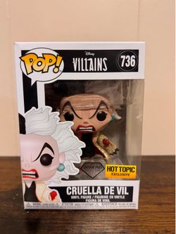 Funko POP! Disney Villains: Cruella De Vil (Diamond) #736 - Hot Topic Exclusive
