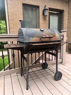 Char-Griller Barrel Charcoal Grill & Smoker – Used