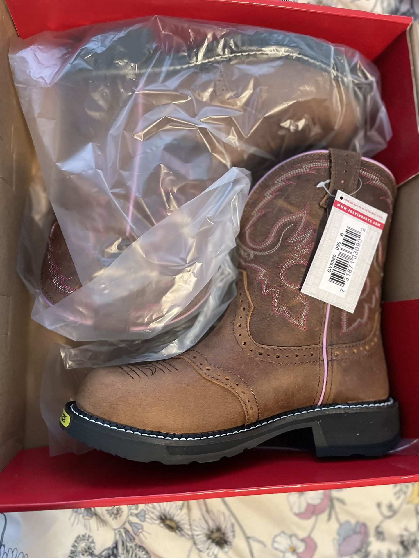 New Work Boots Size 9