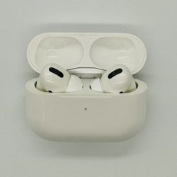 AirPods Pro (1st Gen) w/ MagSafe Charging Case – Great Condition!