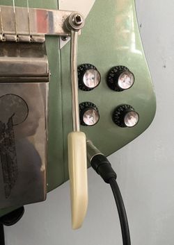 Maestro Tremolo -ARM ONLY- Mint Color