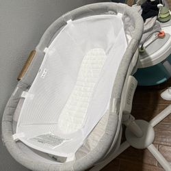 HALO BassiNest Swivel Sleeper Luxe - Dove Gray Tweed - Baby Bassinet 