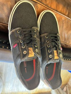Men’s Levis Shoes