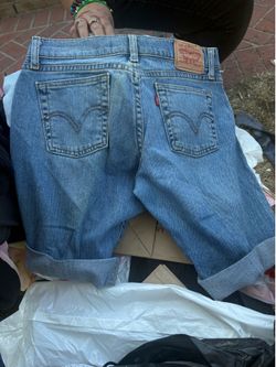 Size 7 women shorts Levi’s