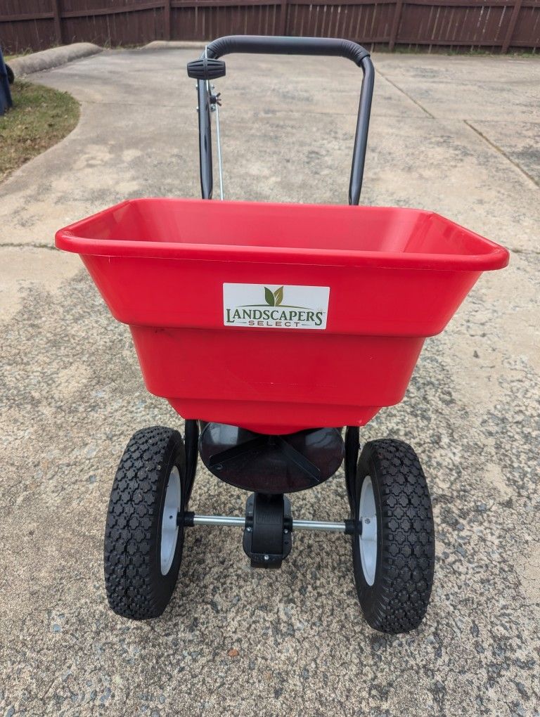 Landscaper Select Broadcast Spreader