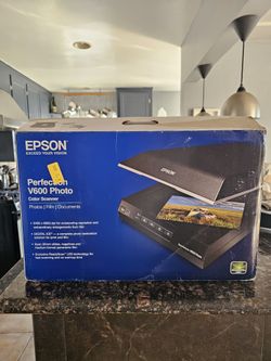 Epson Perfection V600 Photo Color Scanner