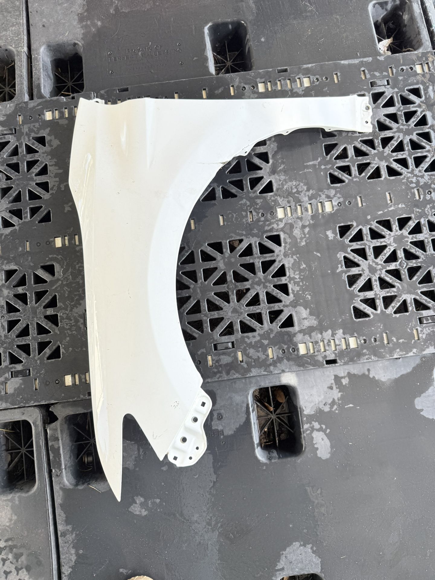 2018 - 2022 TOYOTA CAMRY LEFT DRIVER SIDE FENDER OEM