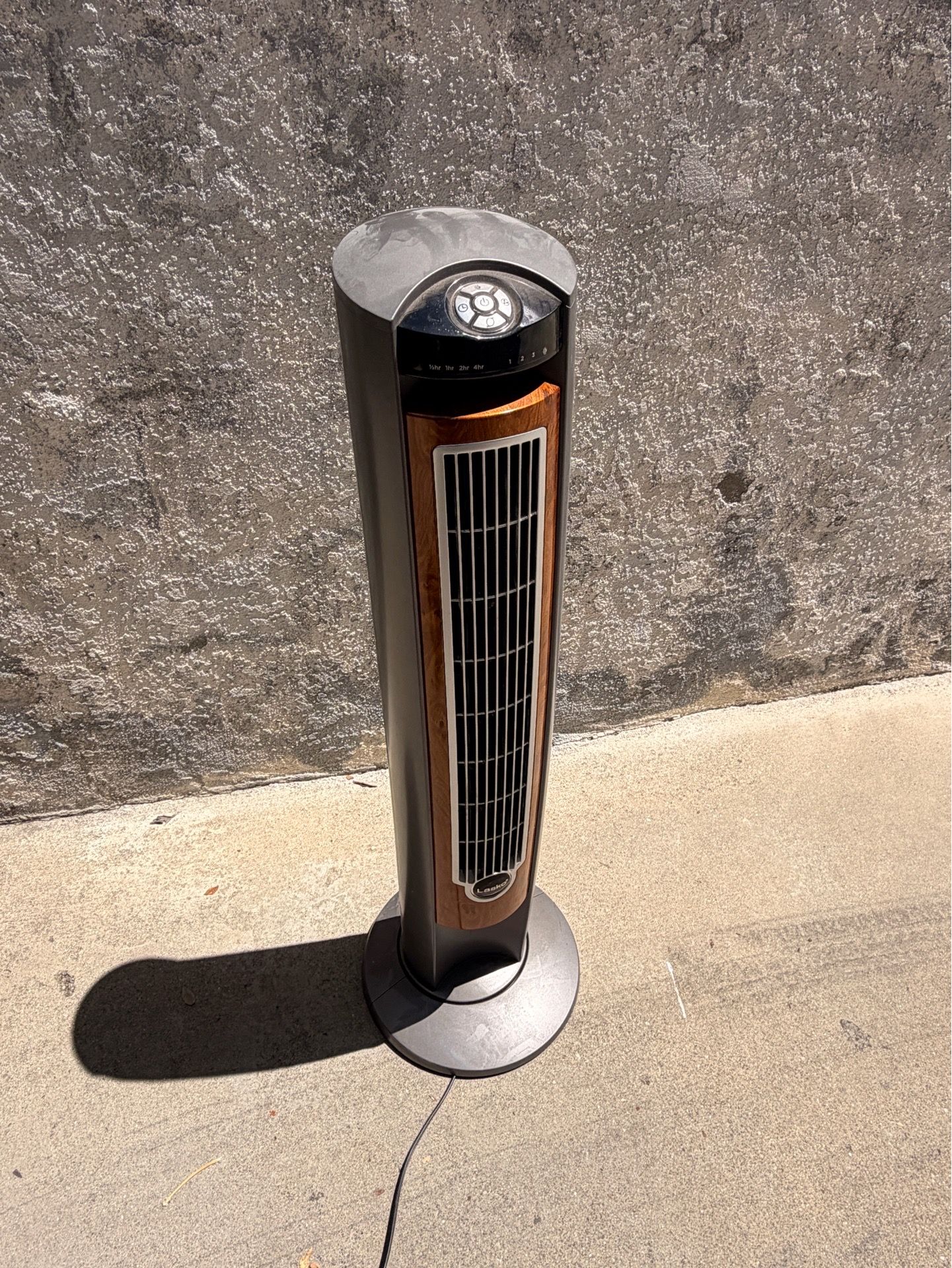Lasko Oscillating Tower Fan Wood Grain Black