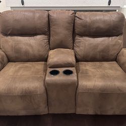 Brown Reclining Sofas 