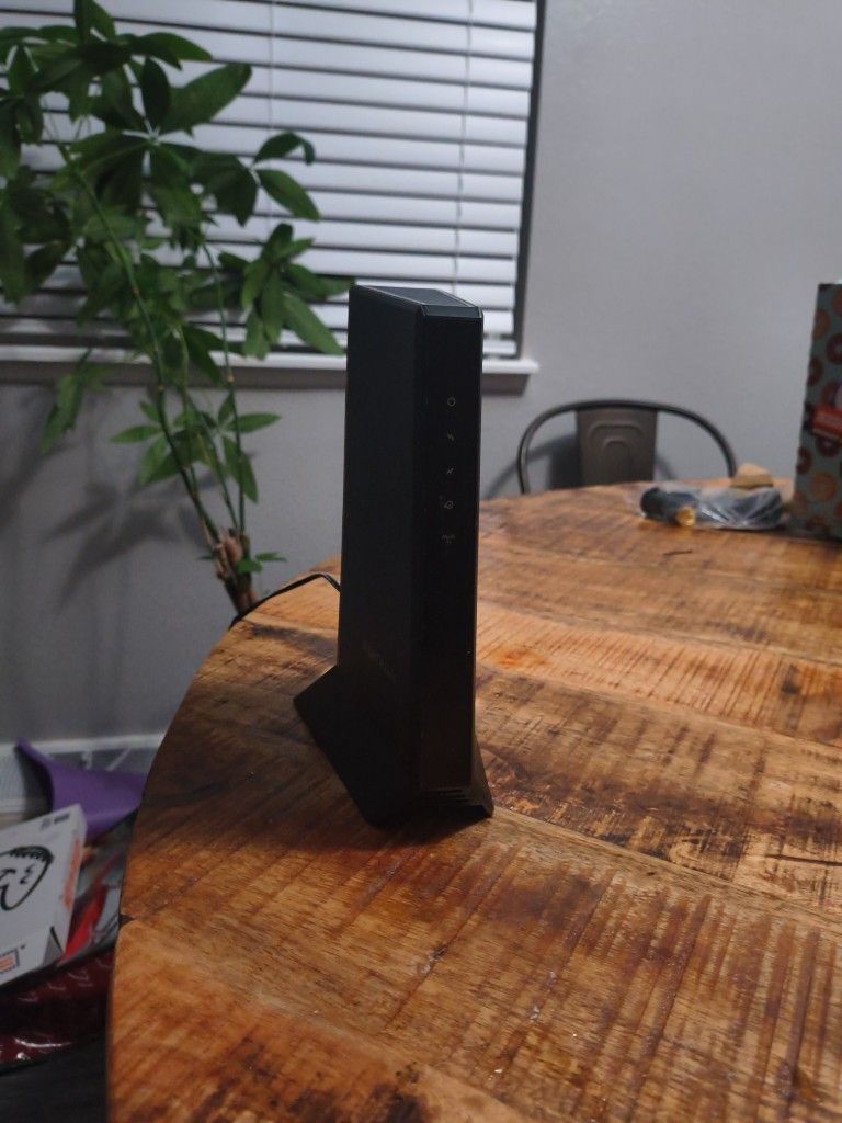 Nighthawk CM2000 Cable Modem
