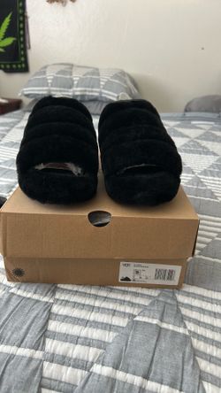 UGG Fluff Yeah Slide