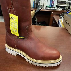 Nuevas botas de piel para tranajar