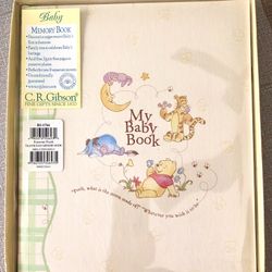 Baby Memory Book - Winnie The Pooh - Disney