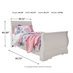 Ashly White Twin Bed&frame
