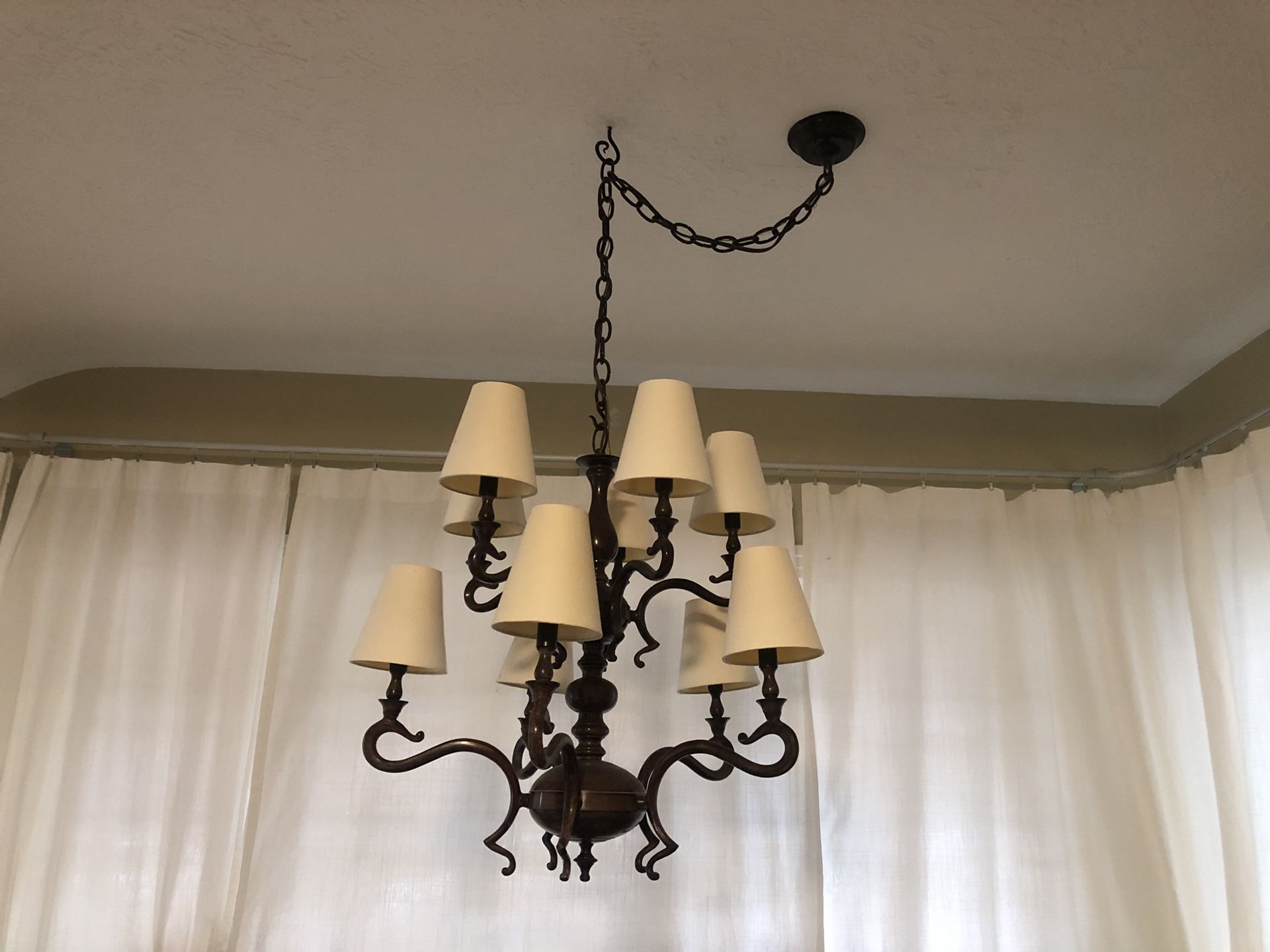 Iron chandelier- 10 arm