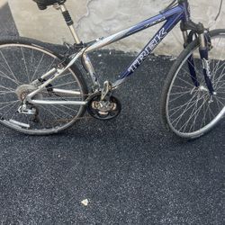 Bike  Trek Multritrak 7300 Everything Works