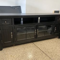 Solid Wood TV Stand 