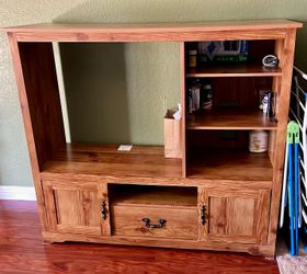 Wooden TV Stand / Media Entertainment Center (Great Condition)
